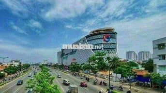 cho thuê nhà nguyên căn, gần trường ĐH Luật gần chợ gần TT thương mại