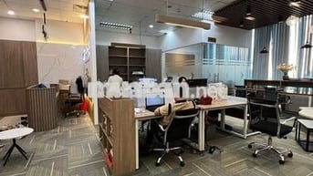Cần sang nhượng văn phòng 130m2 tại Dương Đình Nghệ - Cầu Giấy