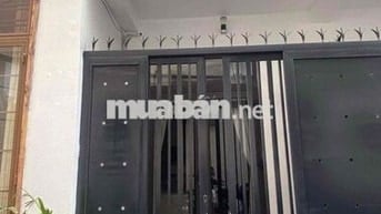 Cho thuê nhà 2 tầng  full noi that kiệt oto quang trung