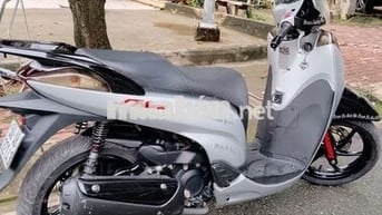 Xe sh 300 nhập ý bstp cực đẹp có bảo hành