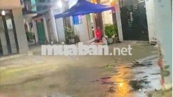 CHỈ 4 TỶ, NHÀ 37M2, 2 TẦNG, HXH SÁT NHÀ, NGAY VX LÊ ĐẠI HÀNH-LOTTE
