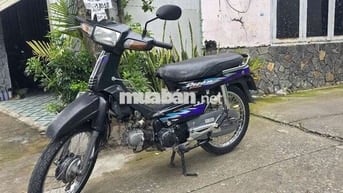 Xe máy Honda Dream lùn màu đen