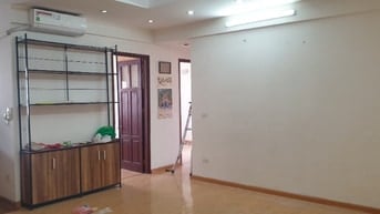 Cho thuê căn hộ 3 phòng ngủ 2 wc tại 18 Tam trinh