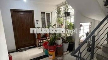 Cho Thuê Căn Hộ 55m 2n1wc ô tô đỗ - Khương Hạ