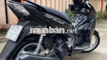 Honda AirBlade Mắt Cú 2013 Đen - Bao Check Hãng
