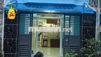 nhà cho thuê nguyên căn sạch đẹp gần ngã tư bốn xã