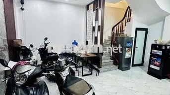 Nhà đẹp Phố Trương Định, 3 bước chân ra mặt phố, Giá thương lượng: 7ty