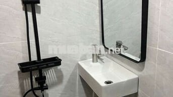 Chỉ đúng 2.55 tỷ nhà Mới 35m2 đất hẻm Tôn Đản Quận 4 sổ riêng