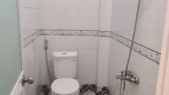 Cho thuê nhà hoàn thiện, mặt tiền đường liên tỉnh.