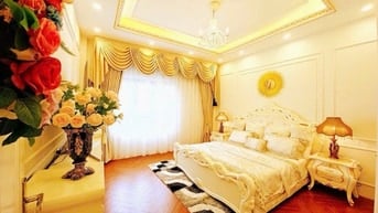 Mặt phố Nam Dư 61m², 5 tầng thang máy, full nội thất , ô tô tránh , 
