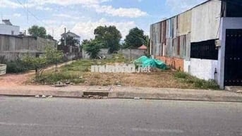 Cần bán nhanh miếng đất 420m2 có SHR giá 850tr