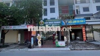 bán liền kề 82m,mặt phố chính,mặt tiền 5m,6 phòng ngủ