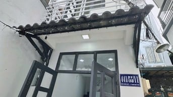 Bán nhà đẹp lung linh ngay Hàng Xanh, Bình Thạnh, sổ hồng riêng
