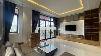 CHO THUÊ BIỆT THỰ SIÊU ĐẸP FULL NỘI THẤT KHU MỸ GIA GIÁ 40 TRIỆU/THÁNG
