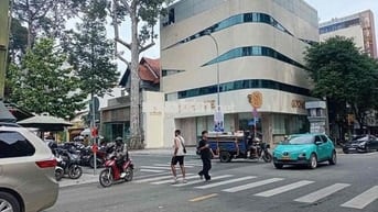 Toà Nhà VIP Phù Hợp Thương Hiệu