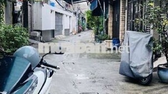 Nhà 2Tầng h xe hơi gần Nguyễn Văn Quá /78M2 sổ riêng vuông vắn.