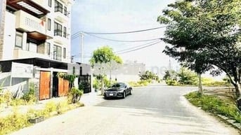 BÁN LÔ ĐẤT ĐẸP KĐT BIỆT THỰ VÕ CHÍ CÔNG GẦN CẦU KHUÊ ĐÔNG