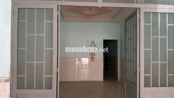 Nhà cách Hương lộ 2 70m, diện tích 70m2, 3 phòng ngủ, 2 wc.