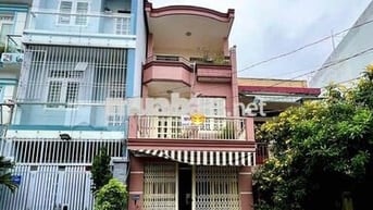 Chính chủ bán nhà đi định cư úc