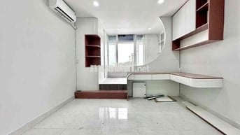 KHAI TRƯƠNG STUDIO CỬA SỔ TRỜI - TÁCH BẾP - Ngay DINH ĐỘC LẬP