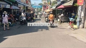🏡BÁN NHÀ 5 TẦNG ĐƯỜNG TRƯỚC NHÀ 8M -VỊ TRÍ CHỢ LẠC QUANG HIẾM