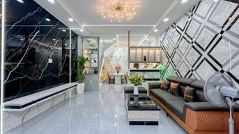 Bán nhà 2 tầng Trần Xuân Soạn Q7 – Full nội thất – 3PN – 6,3 tỷ TL
