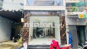 Bán nhà mặt tiền đường, ngay bến xe miền tây 4 tầng 5pn, đường rộng 7m