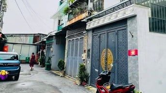 SOS! BÁN NHÀ ĐOÀN VĂN BƠ, PHƯỜNG 16, QUẬN 4, GIÁ TỐT CHỈ: 3 tỷ750 TL