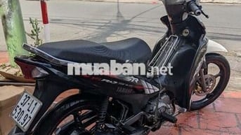 Xe máy Yamaha Sirius Fi 2014 màu đen trắng