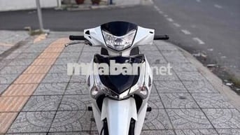 Future Led Fi 2024 trắng đen,xe đẹp lướt odo 4000