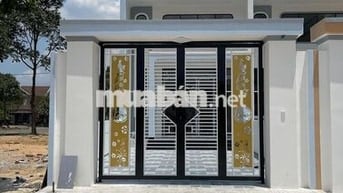 Cần Bán Nhà Gác Lửng Kết Cầu Lầu, Cần Bán Ngay Trường Lái Bửu Long