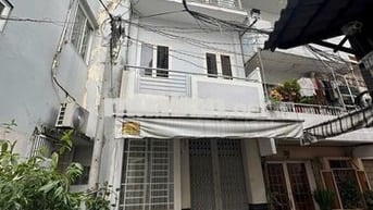 Nhà hẻm xe hơi đường Trần Kế Xương, gần khu ẩm thực Phan Xích Long