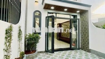 Bán Nhà Tặng Full Nội Thất Tuyệt Đẹp, Nhà Ngay Cây Xăng 75 Tân Phong