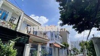 Cần Bán Nhà Đường 8m - 4m x 26m - Giá 7 Tỷ