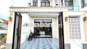 🍀Căn nhà 1trêt 1lầu.Dt 105,6m giá 2tỷ 650 ven tphcm.Mỷ yên Bến lức.LA