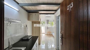 Duplex ban công, máy giặt riêng, full NT, bảo vệ 24/7 ngay Đầm Sen Q11