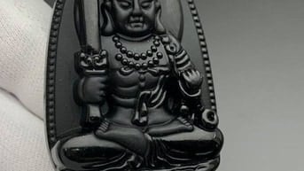 Đồng hồ con cú , mặt phâtj đá