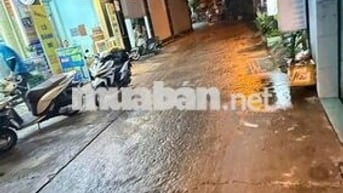 Ket tiền bán gấp căn nhà siêu hiếm bình tân