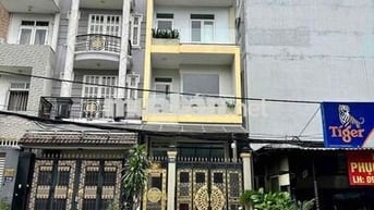 Nhà mặt tiền nội bộ đường số 10