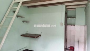 Phòng cho thuê giá rẻ, giờ giấc tự do, khoá vân tay