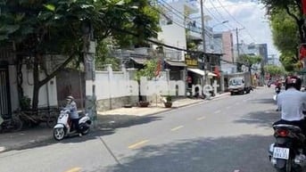 CHDV ngay KCN Sóng Thần ngang LỚN 6.2M 190M2 chỉ 12.7 tỉ