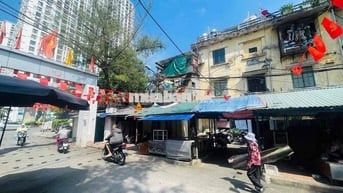 NHỈNH 1 TỶ - SỔ ĐỎ RIÊNG - TẬP THỂ NGUYỄN TRÃI - TẦNG 2 - ĐỐI DIỆN TTT