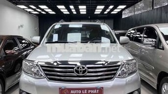 Toyota Fortuner 2012 2.7V 4x4 AT - 120000 km