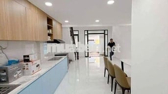 Bán nhà HXH đường Lê Thúc Hoạch, nhà mới, SHR, giá 7.8 tỷ