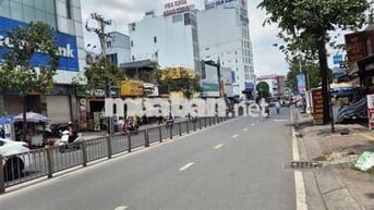 Cho thuê mặt tiền đường Phạm Hùng-Tạ Quang Bửu ngang 12m giá 140tr