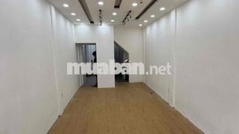 Cho thuê nguyên căn MT Trần Minh Quyền – Q10, cho làm CHDV, cho ctạo