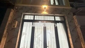 Nhà Thạch Lam, Tân Phú, 4x10m vuông vức, giá rẻ chỉ với Hơn 5 Tỷ