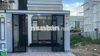 Nhà đẹp mới xây Khu Hoàng Hảo - Phường Thanh Đức - Vĩnh Long