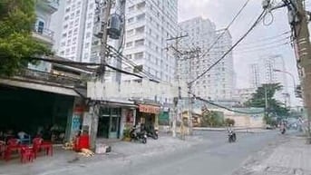 Mặt tiền Trịnh Đình Thảo chưa tới 3 đồng