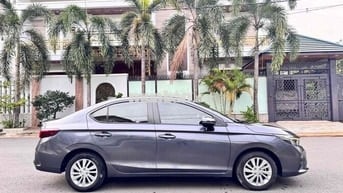 Honda City 2023 1.5 i-VTEC - 70000 km